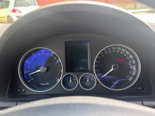 Volkswagen Golf R32 MANUAL