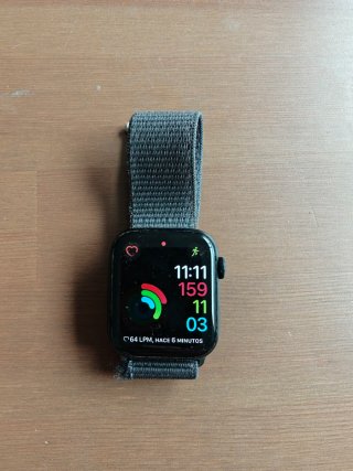 Apple Watch SE Space Gray 44 mm