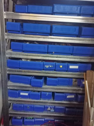 Estantería Esmelux con Gavetas 402 y 401
