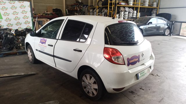 DESPIECE COMPLETO DE RENAULT CLIO III 1.5 DCI 75CV