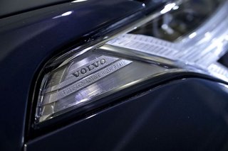Volvo XC90   2.0 B5 D AWD Momentum Pro Auto