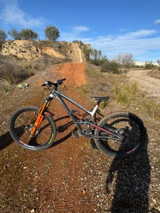 Bicicleta Enduro Commencal