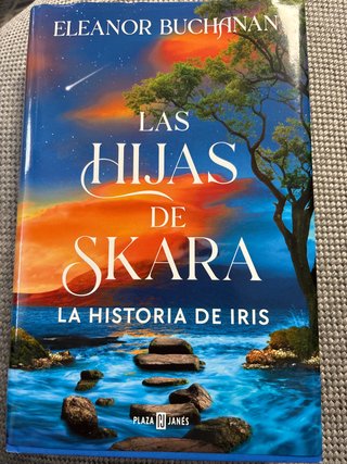 Las hijas de Skara. La historia de Iris