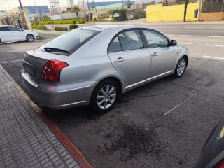Toyota Avensis 2003