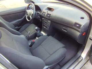 Toyota Avensis 2003