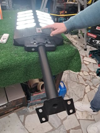 Lampione solare FOYU 1200W