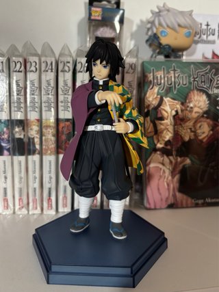 Figure Demon Slayer Mitsuri Kanroji e Giyu Tomioka