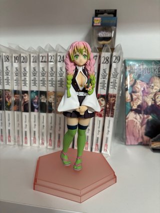 Figure Demon Slayer Mitsuri Kanroji e Giyu Tomioka