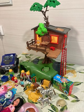 Set Playmobil e varie bambole per Maru