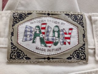 Tre pantaloni donna 10 euro