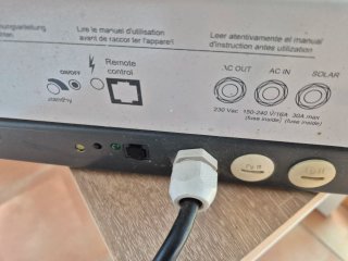 Inversor AJ2000 Sinewave 12V a 220V
