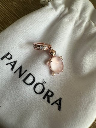 Charm Tartaruga Rosa Pandora