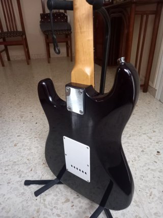 Cambio Stratocaster per pedaliera di effetti