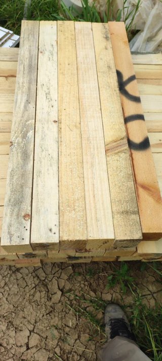 10 Tablones madera 88x8.5x6.5cm 10 und 8€