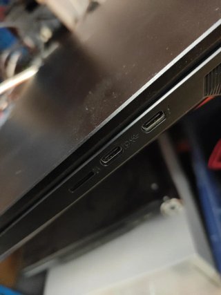 Portátil Pccom Revolut RTX 4070