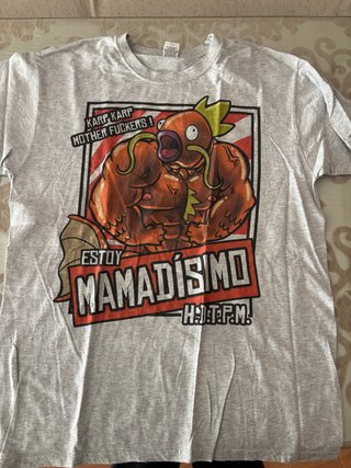 Camiseta Pokemon Mamadísimo Talla M