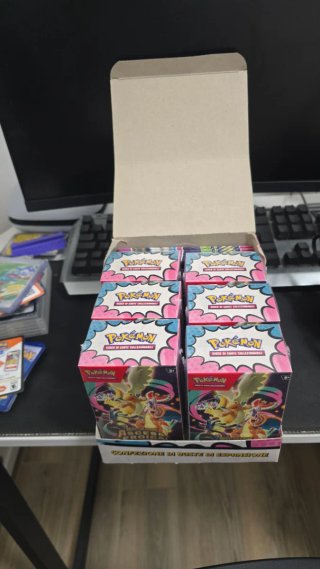 Box Pokémon Ascesa Eroica - 6 bustine