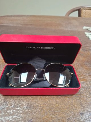 Occhiali da sole Carolina Herrera