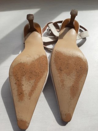 Zapatos de tacón Abarca blancos