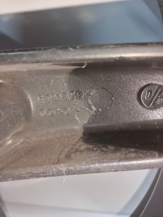 Llanta delantera con neumático Piaggio X EVO 125