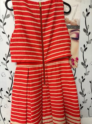 Conjunto falda y top rayas naranja y beige bolsill