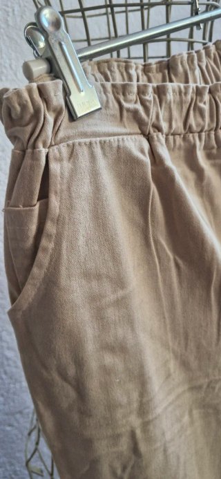 Pantalones beige talla XXL
