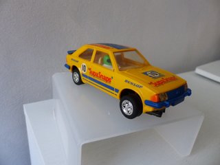 FORD ESCORT AMARILLO - SCALEXTRIC