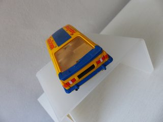 FORD ESCORT AMARILLO - SCALEXTRIC