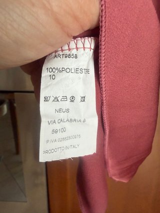 Top con spalline color coccio