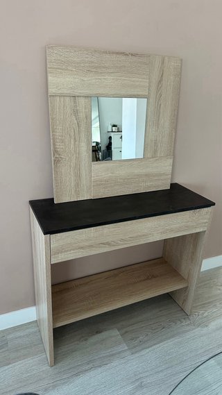 Mueble recibidor con espejo