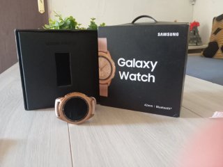 Samsung Galaxy Watch Bluetooth Wi-Fi GPS