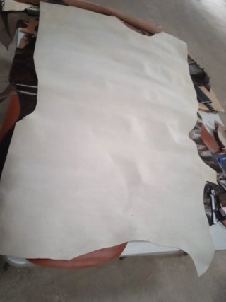 Piel Nobuck Blanco Roto 18€.
