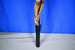 Crucifijo madera siglo XIX