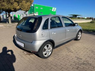 Opel Corsa 2004
