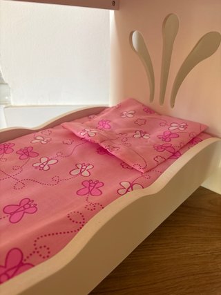 Litera de juguete rosa