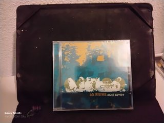 CD La Niche Aquí Estoy Pop Latino 80s