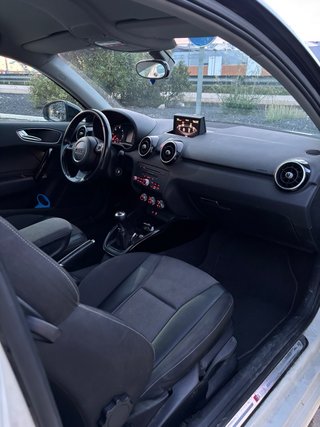 Audi A1 2012