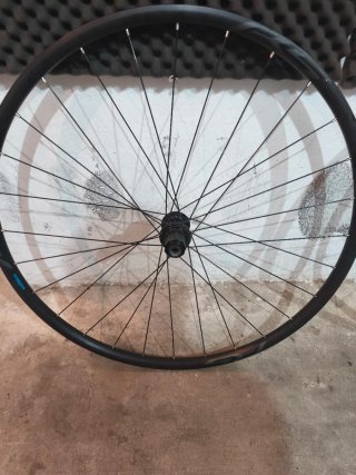 Ruedas Shimano RS Disco+ IGPSPORT BCS100