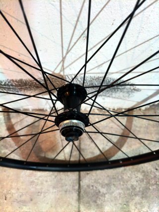 Ruedas Shimano RS Disco+ IGPSPORT BCS100