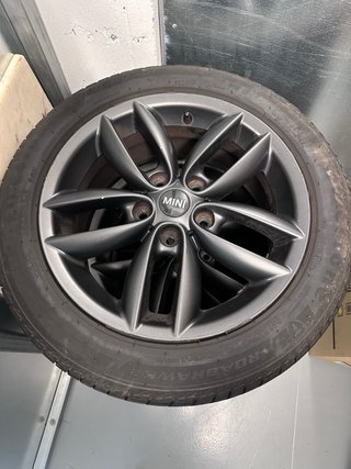 4 llantas mini countryman con neumáticos nuevos