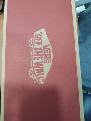Zapatillas Vans grises y blancas nuevas