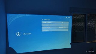 Proyector WiFi Bluetooth 1080p y Tripode