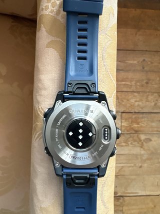 Relógio Garmin Quatix 8 47mm sem uso