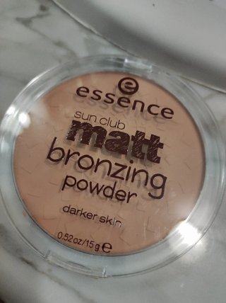 Essence Sun Club Matt Bronzing Powder