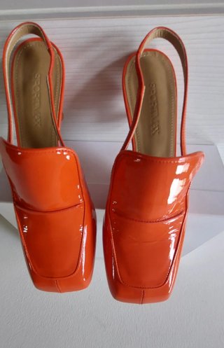 Scarpe slingback arancioni vernice