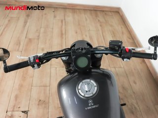 KEEWAY V 302 C