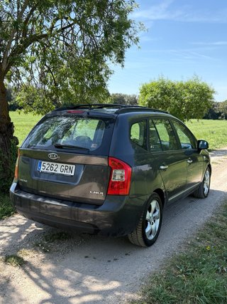 KIA Carens 2009