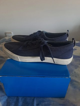 Nauticos azul marino talla 43