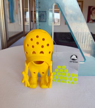Raro Croslite Guy mascotte Crocs, 13 cm, nuovo