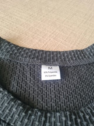 Sudadera y camiseta de hombre